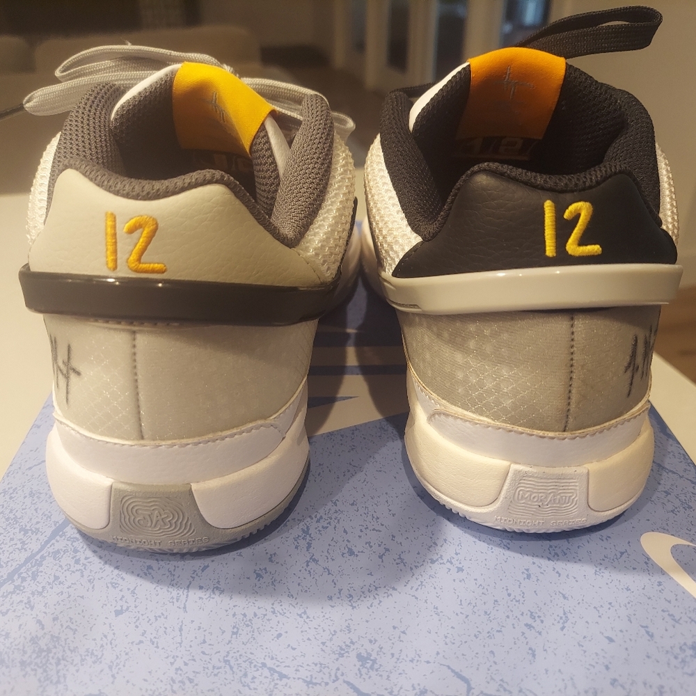 Ja Morant 1s basketball shoes